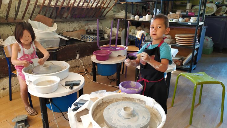 Formation poterie à l’atelier Enfants module 2h