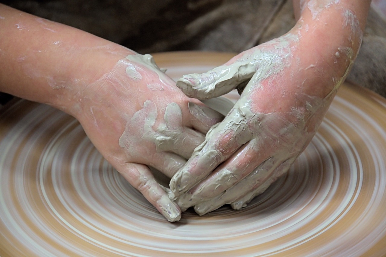 Formation poterie à l’atelier Enfants | formule annuelle
